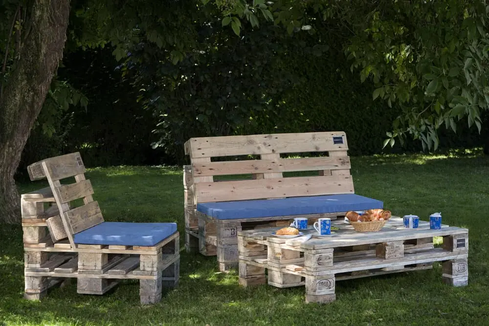 Palettenlounge PALma im Vintage Look